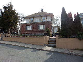 26 High St, Yonkers, NY 10706-4001