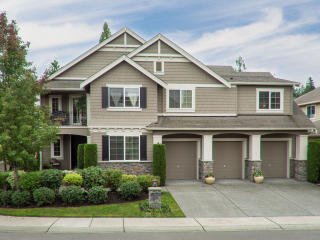 27515 29th Ct, Redmond, WA 98075-4127