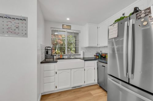 217 Fairmont Dr, Grass Valley CA  95945-9708 exterior