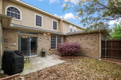 6310 Cedar Falls Dr, Frisco TX  75056-3862 exterior