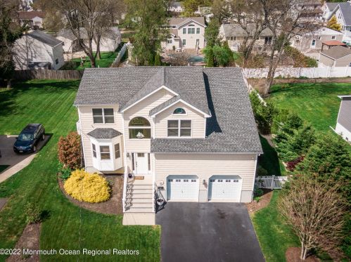 130 5th Ave, Wall Township, NJ 08750-1500