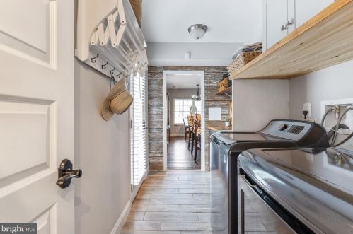 209 Prince Edward St, Fredericksburg VA  22401-6034 exterior
