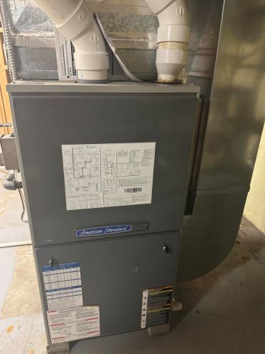 1913 Fairway Dr, Springfield OH 45504-1218 exterior