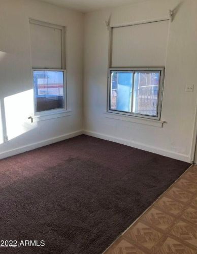 320 20 Ave, Phoenix AZ 85021-6963 exterior