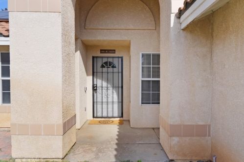 13262 Spring Way, Victorville CA  92392-6805 exterior