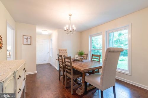 300 Williamson Way, Downingtown PA  19335-1587 exterior