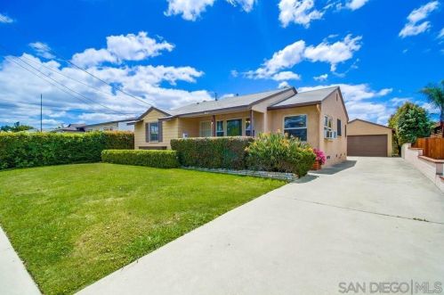8417 Denton St, La Mesa, CA 91942-2712