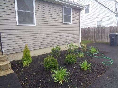 47 Arrow Ave, Warwick RI  02886-5101 exterior