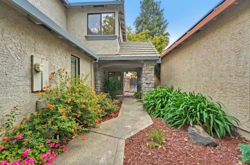 17530 Serene Dr, Morgan Hill, CA 95037-3772