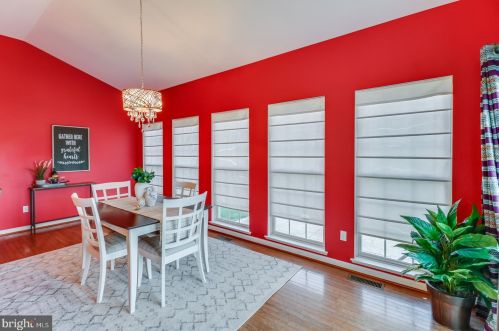 129 Tweedsmere Dr, Blackbird DE  19734-2822 exterior