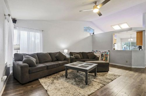 1804 Elleby Ct, Modesto CA  95355-8658 exterior