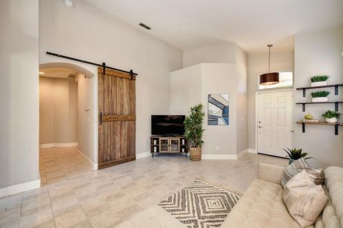 392 Illsley Way, Folsom CA  95630-8427 exterior