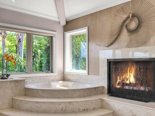 1441 Riviera Dr, Kissimmee FL 34744-6647 exterior