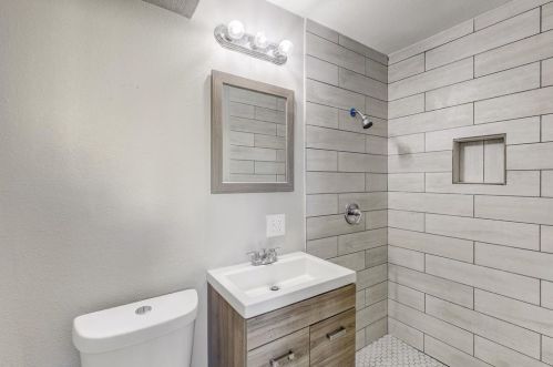 1014 49 St, Galveston TX 77551-5603 exterior