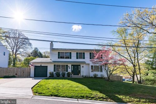 296 Woodcroft Ave, Wilmington, DE 19809-3507