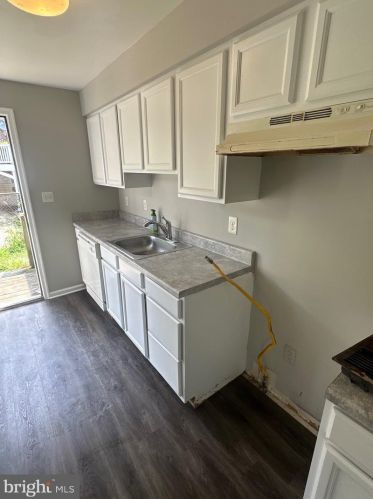 2774 Constitution Rd, Camden NJ  08104-2986 exterior