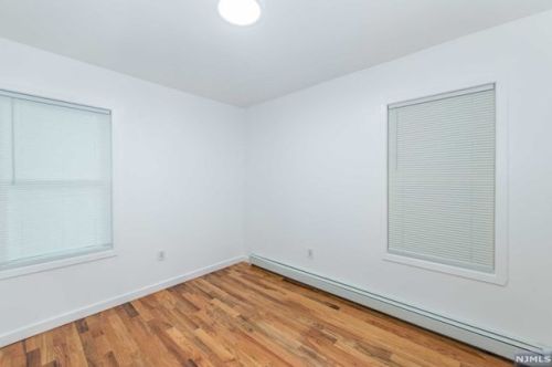 535 Clinton St, East Orange NJ  07018-1031 exterior