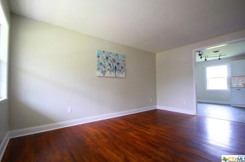 115 North Dr, Copperas Cove, TX 76522-1777