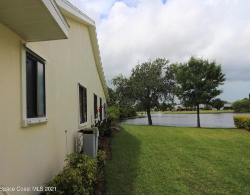 1953 Independence Ave, Melbourne, FL 32940-6850