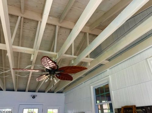 89 Bearfort Rd, West Milford Lakes NJ  07480-1401 exterior