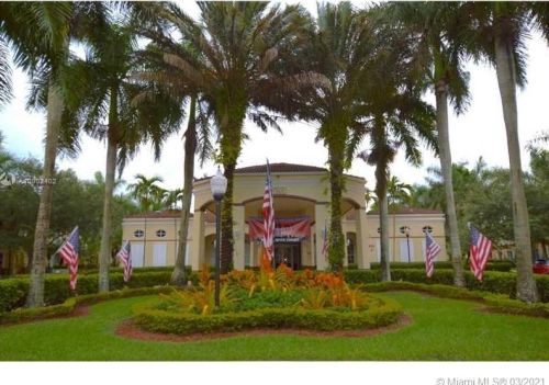 12882 31st St, Hollywood, FL 33027-5314