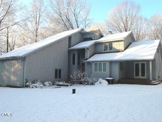 64 Taunton Hill Rd, Newtown, CT 06470-1771