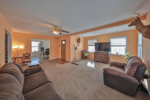 4121 Green Pond Rd, Easton PA  18045-2509 exterior
