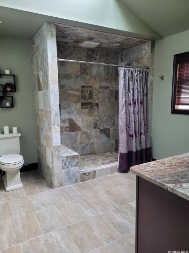 54 Oleeta Rd, Mount Sinai NY  11766-2507 exterior