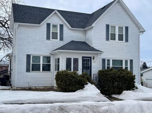 214 Garfield St, Stanley, WI 54768-1235