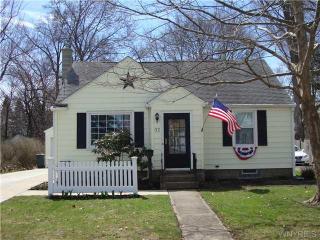 32 Haviland Pl, Hamburg, NY 14075-4708