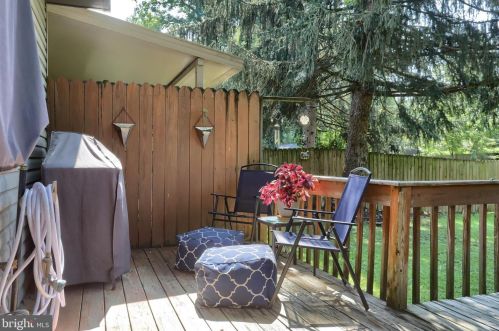 9148 Joyce Ln, Hummelstown PA  17036-9299 exterior