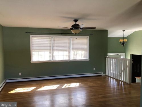 1186 Oak Dr, Dover DE  19904-4371 exterior