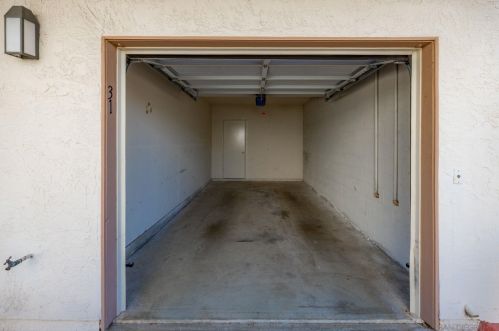 7478 Altiva Pl, Carlsbad CA  92009-6415 exterior