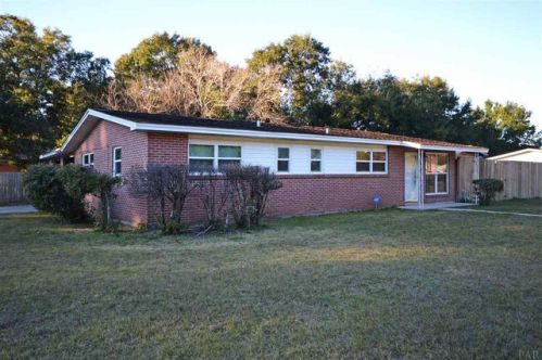 1029 Northview Dr, Pensacola, FL 32505-4549