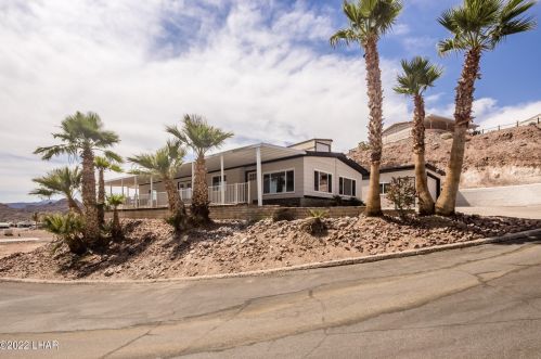 37365 River Bend Dr, Parker, AZ 85344-8658