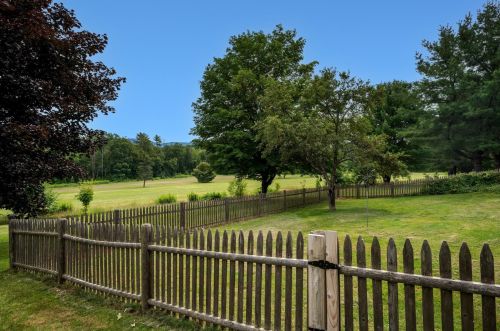 121 Ladd Hill Rd, Belmont NH  03220-3009 exterior