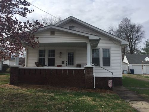 310 Mcelroy St, Grove Center, KY 42437-1581