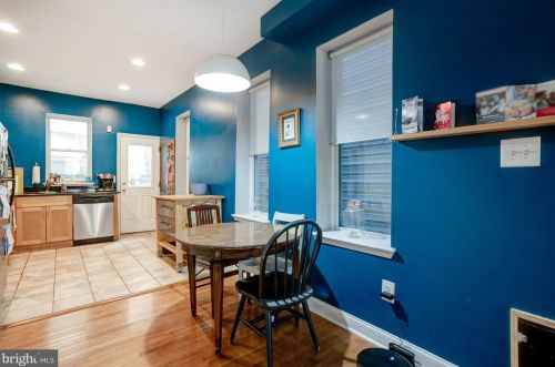 1943 Bouvier St, Philadelphia PA 19145-2910 exterior