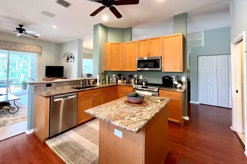 3486 63rd Sq, Vero Beach FL  32966-6466 exterior