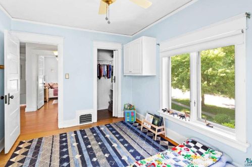 130 Laurie St, Duluth MN  55803-2417 exterior