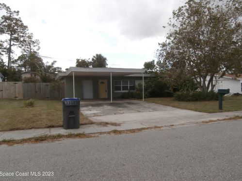 2225 Anna Dr, Titusville FL  32796-2008 exterior