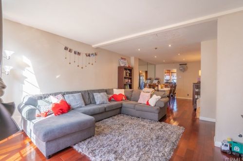 219 Redwood Ave, Brea, CA 92821-5590