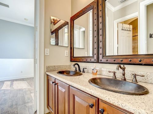 3510 15th Ter, Cape Coral FL  33993-4954 exterior