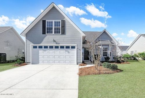 7320 Walking Horse Ct, Wilmington, NC 28411-1018