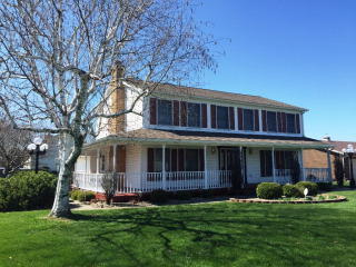 1104 Laura Ave, Bucyrus, OH 44820-3009