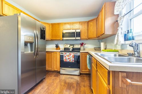 958 Buck Dr, Dover DE  19901-6650 exterior