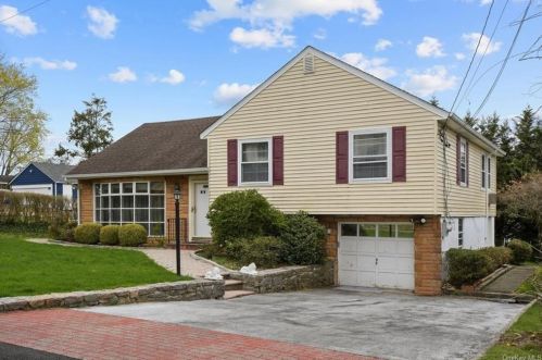 9 Harrison Pl, White Plains, NY 10603-2903