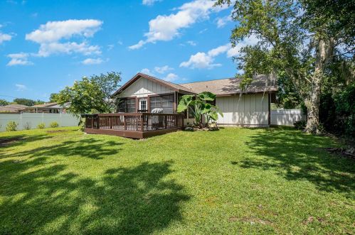 2528 Woodland Dr, Edgewater FL  32141-4820 exterior