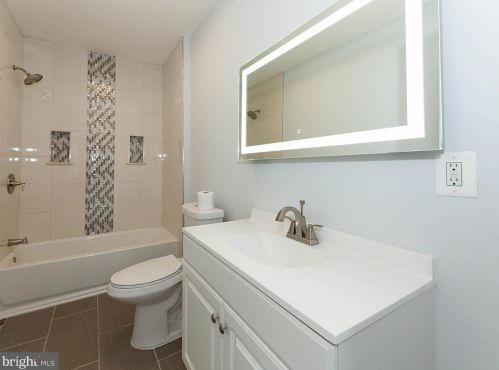 69 Harvard Ave, Gloucester NJ  08030-1206 exterior