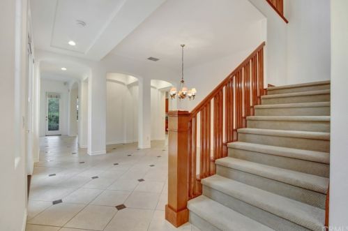 24613 Garland Dr, Santa Clarita CA  91355-4962 exterior